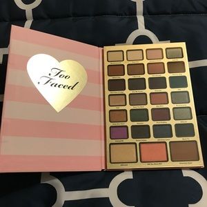 Too Faced boss lady agenda